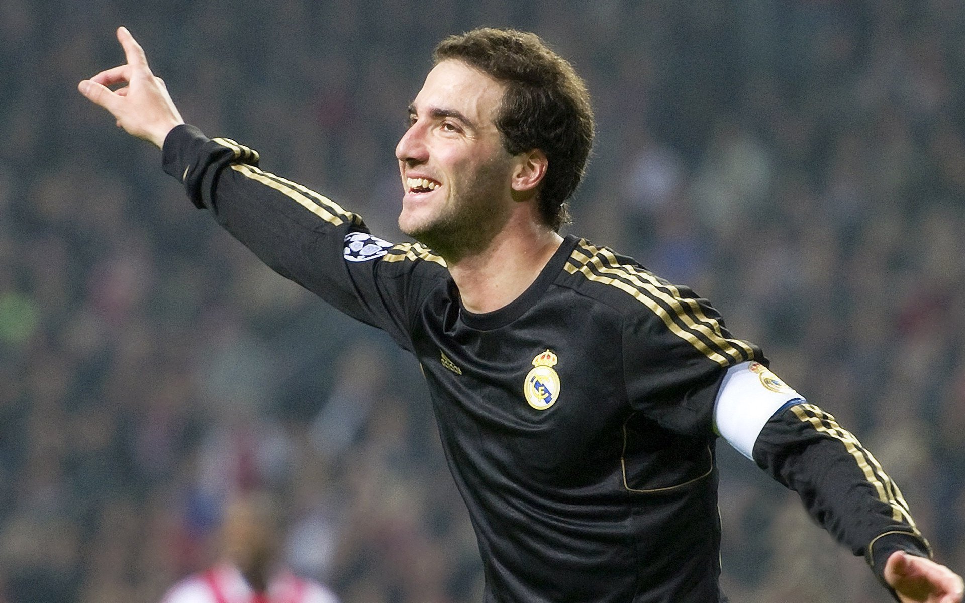 球员交易风声鹤唳，球队成绩不稳定，2021球员交易